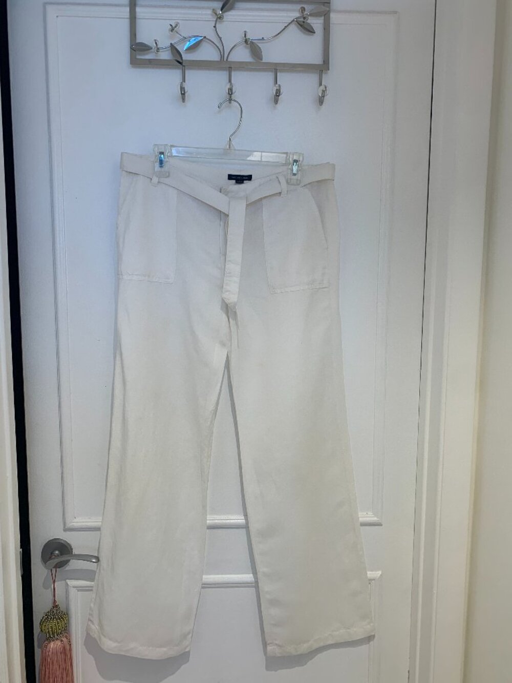 Tommy Hilfiger White Linen Pants Size 6, Minor Easily Treatable Spots